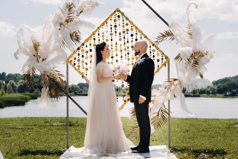 Wedding Feather Backdrop